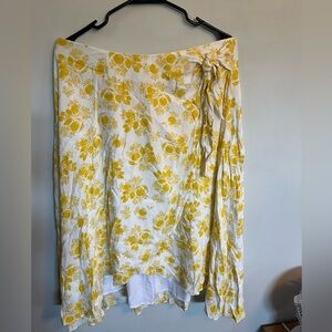 Floral Wrap Skirt in Yellow and White